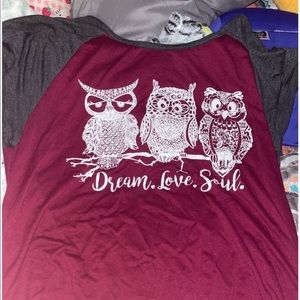 Rue 21, Medium, Burgundy T-Shirt with Owls